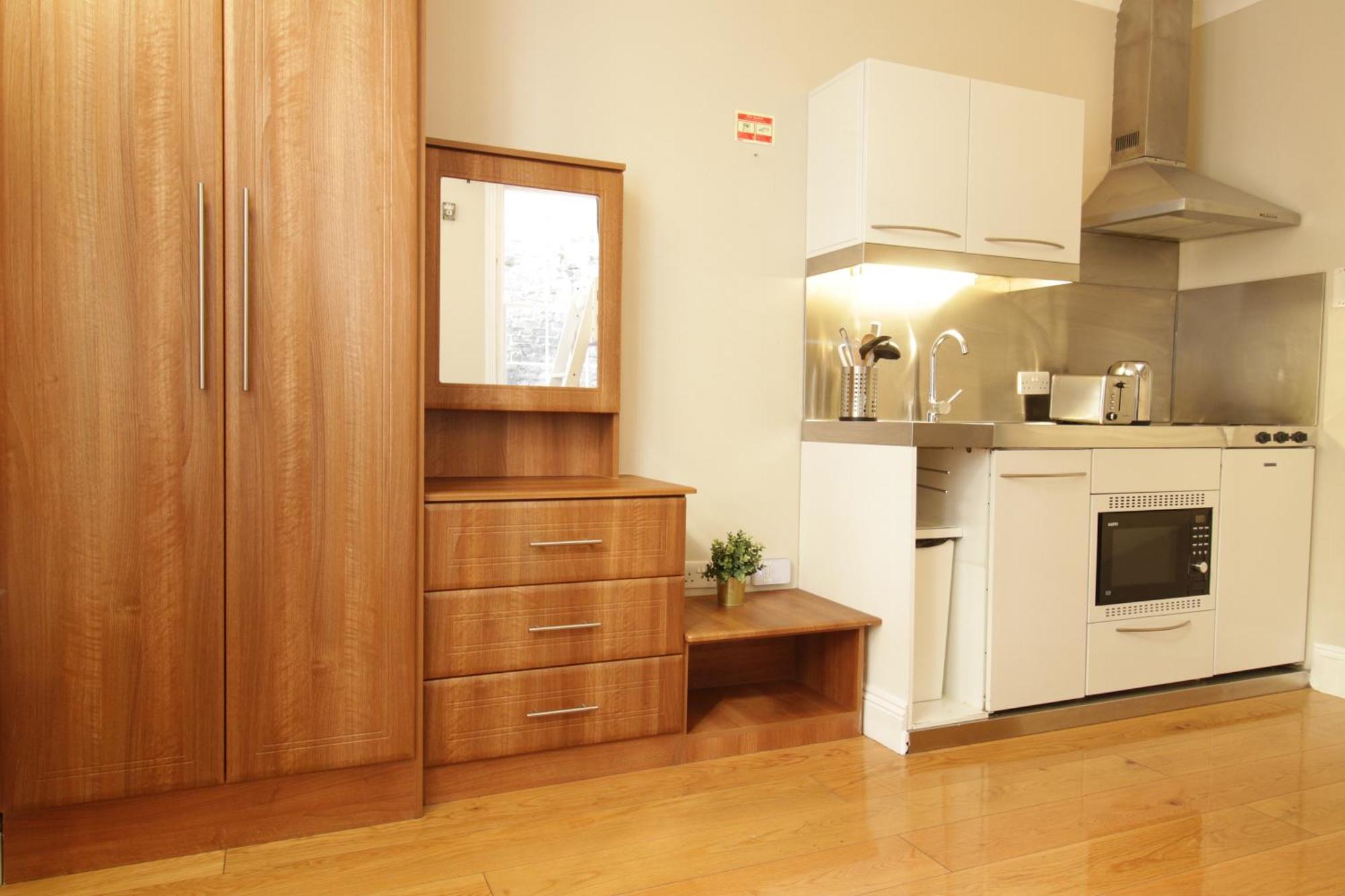 Queen Victoria Apartments لندن الغرفة الصورة